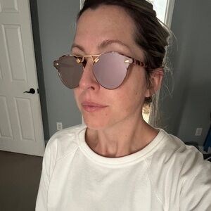 Krewe STL Nylon Pink Mirrored Sunglasses with Free NEW Krewe Tote Bag!